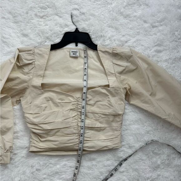 Aritzia Sunday Best Cream Giselle Petal Cropped Top Size 4 - Picture 12 of 13